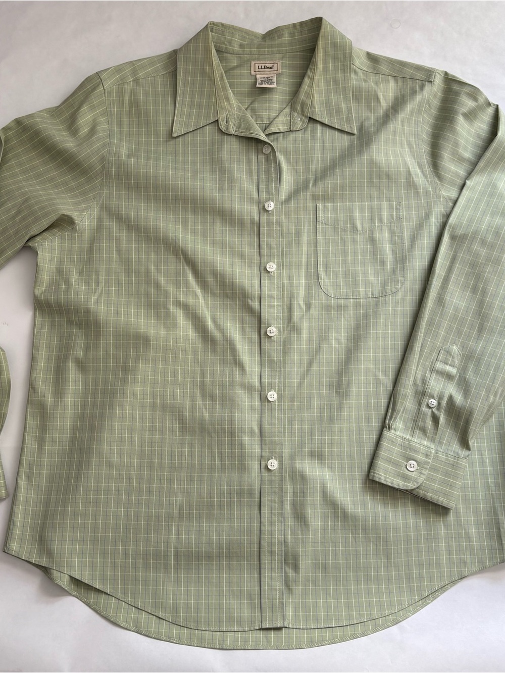 L.L. Bean Women’s Sage Green Windowpane Dress Shirt 100% Cotton